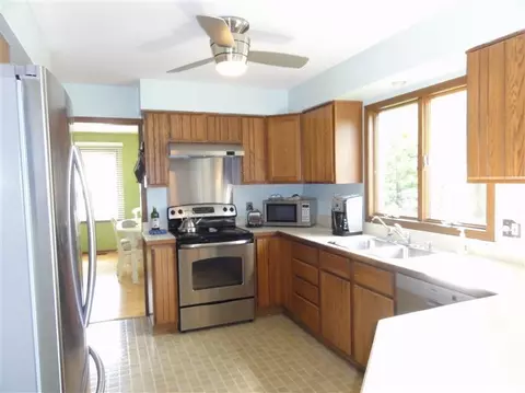 4059 Latchstring Ct, Saline, MI 48176 photo 11