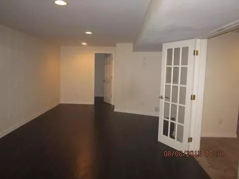 2136 Paddock Ln, Canton, MI 48188 photo 16