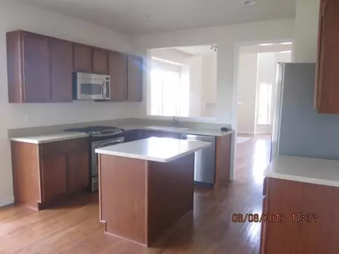 2136 Paddock Ln, Canton, MI 48188 photo 7