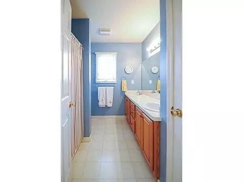 3681 E Highlander Way, Ann Arbor, MI 48108 photo 11