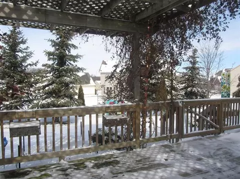 367 E Castlebury Cir, Saline, MI 48176 photo 23