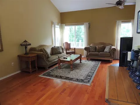 1663 Reserve Ct, Ann Arbor, MI 48103 photo 4