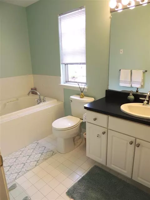 1663 Reserve Ct, Ann Arbor, MI 48103 photo 15