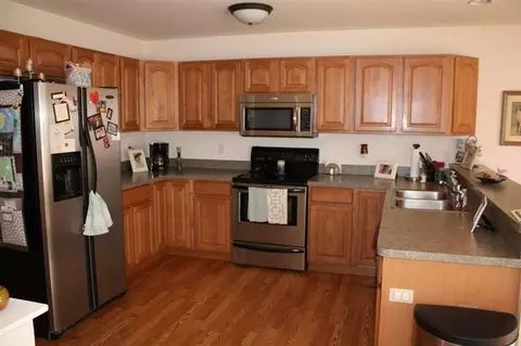 1416 Willow, Jackson, MI 49201 photo 2