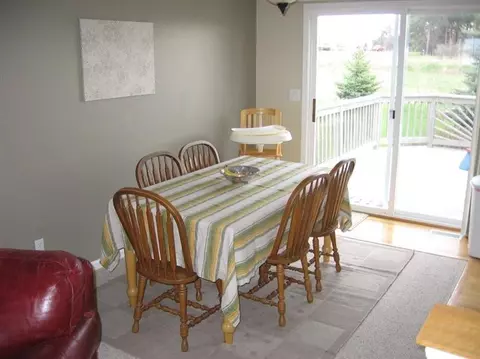 311 Cambridge Dr, Dexter, MI 48130 photo 7