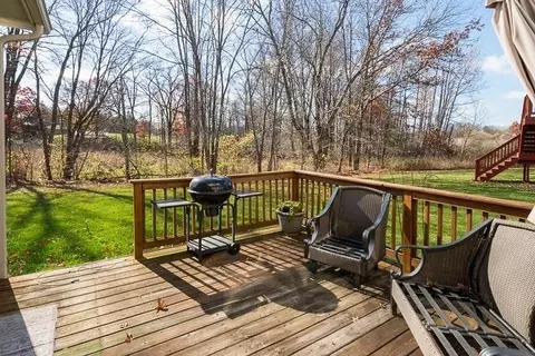 602 Independence, Jackson, MI 49201 photo 5