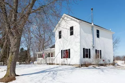 10976 Hannewald Rd, Munith, MI 49259 photo 3