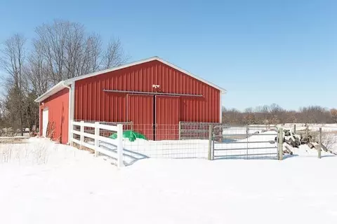 10976 Hannewald Rd, Munith, MI 49259 photo 7