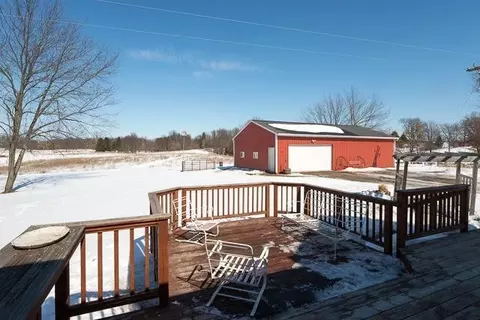 10976 Hannewald Rd, Munith, MI 49259 photo 5