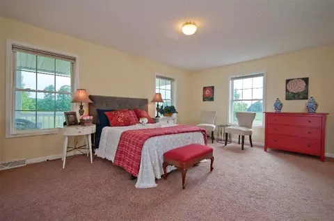 9500 Trinkle Rd, Dexter, MI 48130 photo 4
