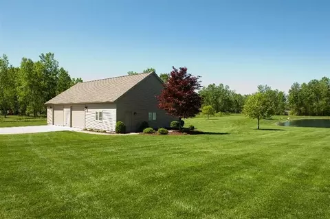 10595 Woodslee, Carleton, MI 48117 photo 47