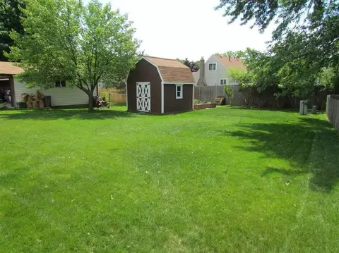 43518 Champlain Ct, Canton, MI 48188 photo 20