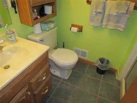43518 Champlain Ct, Canton, MI 48188 photo 18
