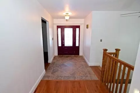 2215 Crouch, Jackson, MI 49201 photo 7