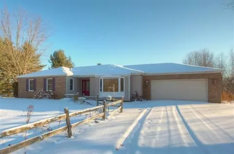 2215 Crouch, Jackson, MI 49201 photo 1