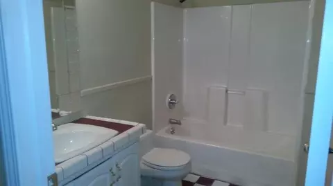 828 Plank St, Dundee, MI 48131 photo 7