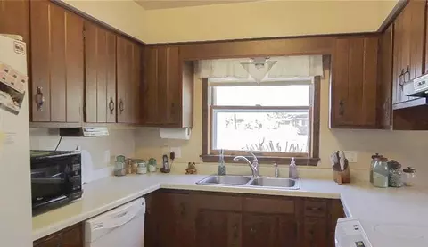 21231 Kaiser, Gregory, MI 48137 photo 7