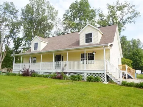 11990 Oelke Rd, Maybee, MI 48159 photo 1