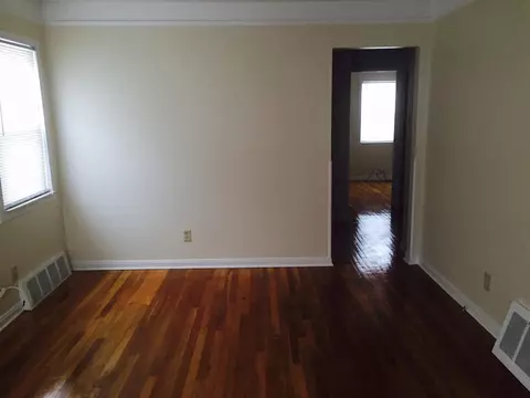17155 Valade St, Riverview, MI 48193 photo 9