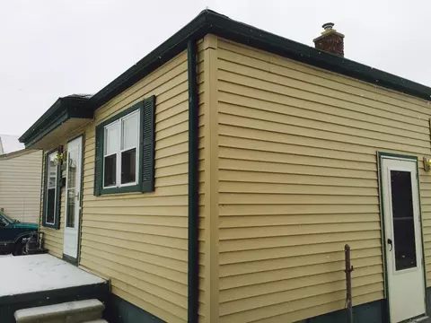 17155 Valade St, Riverview, MI 48193 photo 10