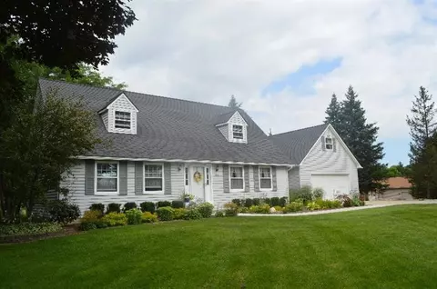 7858 Warner Rd, Saline, MI 48176 photo 1