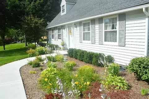 7858 Warner Rd, Saline, MI 48176 photo 4