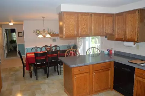 7858 Warner Rd, Saline, MI 48176 photo 11