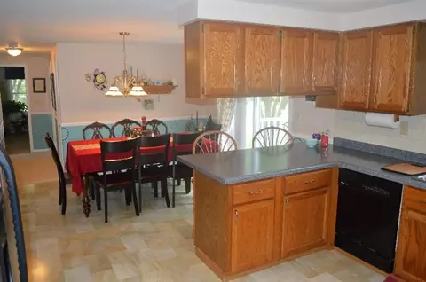 7858 Warner Rd, Saline, MI 48176 photo 13