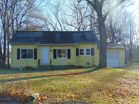 205 Ridgeway Rd, Jackson, MI 49202 photo 1