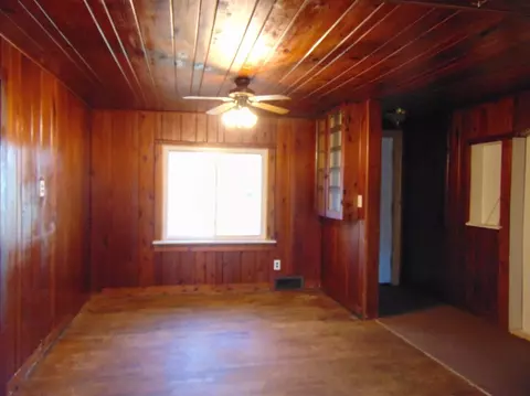 205 Ridgeway Rd, Jackson, MI 49202 photo 8
