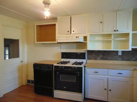 205 Ridgeway Rd, Jackson, MI 49202 photo 6