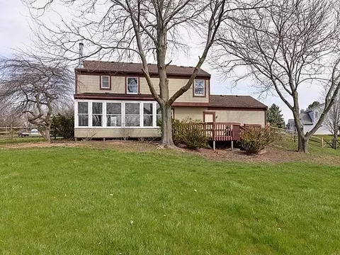 4015 Latchstring Ct, Saline, MI 48176 photo 7