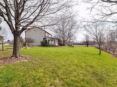 4015 Latchstring Ct, Saline, MI 48176 photo 6