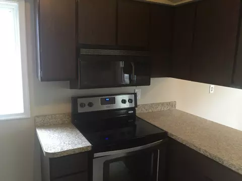 4420 Washington St, Wayne, MI 48184 photo 9