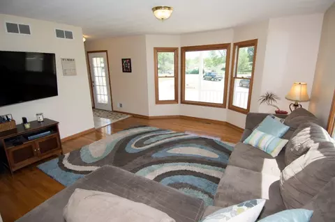 18795 Williamsville Rd, Gregory, MI 48137 photo 4