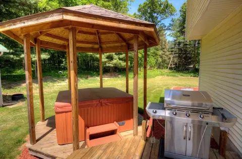 18795 Williamsville Rd, Gregory, MI 48137 photo 6