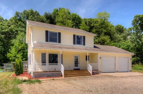 18795 Williamsville Rd, Gregory, MI 48137 photo 2