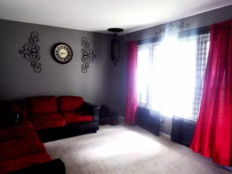 39 Tower Dr, Saline, MI 48176 photo 3