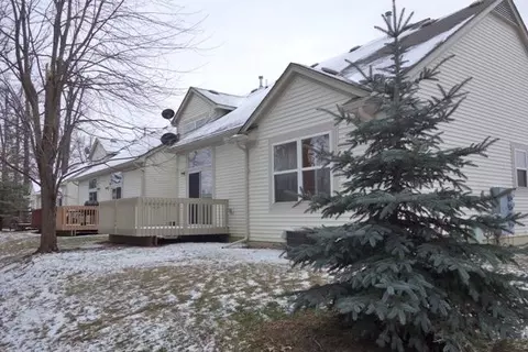 33060 Forest Park Dr, Wayne, MI 48184 photo 6