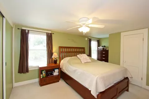 324 Campus Pl, Monroe, MI 48162 photo 6
