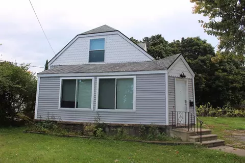 1035 Clinton, Jackson, MI 49202 photo 1