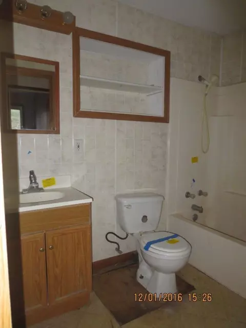 8752 Buerk Dr, Temperance, MI 48182 photo 8