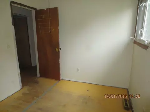 8752 Buerk Dr, Temperance, MI 48182 photo 10
