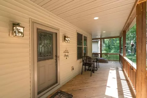 18362 Walnut Ln, Gregory, MI 48137 photo 4
