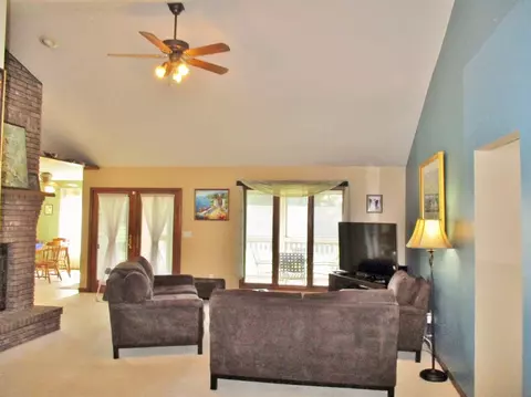 551 W Willis, Saline, MI 48176 photo 7