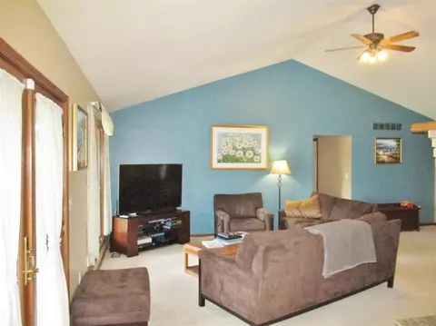 551 W Willis, Saline, MI 48176 photo 8