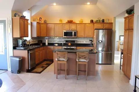 3 Coronado, Jackson, MI 49201 photo 4