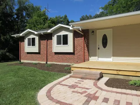 8638 Warner Rd, Saline, MI 48176 photo 3