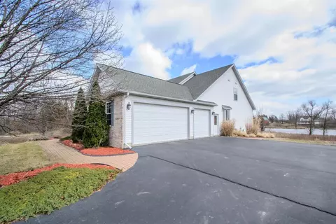 3284 Fieldstone Dr, Dexter, MI 48130 photo 2