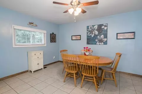 605 S Adrian St, Tecumseh, MI 49286 photo 7